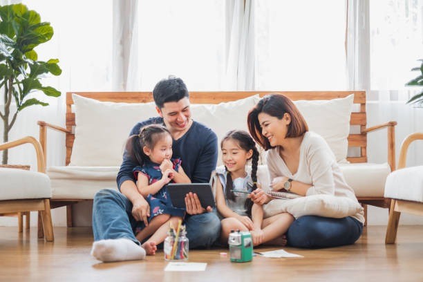 melatih anak mengambil keputusan, parenting anak mandiri, judgemental skill anak, pengalaman anak sebagai pembelajaran, keputusan anak usia dini, cara mendidik anak mandiri, parenting modern, orang tua muda, cara menghadapi anak keras kepala, pengasuhan b